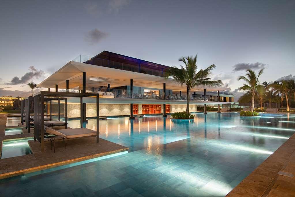 Live Aqua Beach Resort Punta Cana Restaurant foto